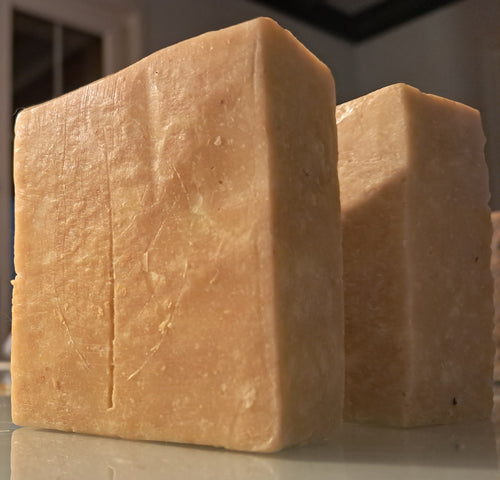 Savon Folium 100% Huile extra vierge d'Olive avec Beurre de Karitè Bio, Huile Essentielle de Pomplemousse e poudre de Citron & Gingembre